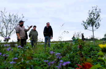 Foto ZoBio - uitleg op het veld